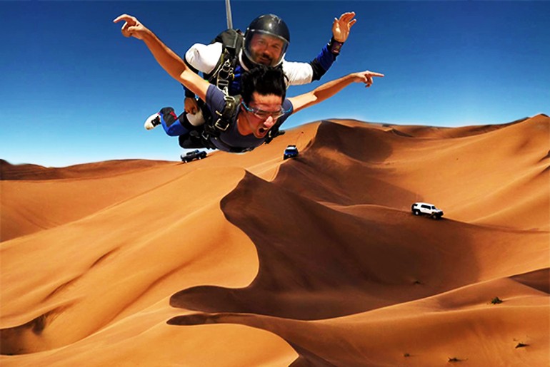 Ras Al Khaimah: Enjoy Skydiving, Hot Air Ballooning And More Adrenaline Pumping Activities